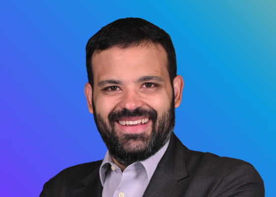 Luis Caro Perez Luis Caro Perez, Senior Manager, Solutions Architecture, Amazon Web Services